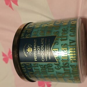 BNWT Bath and Body Works Peppermint Hot Chocolate 3 wick candle
